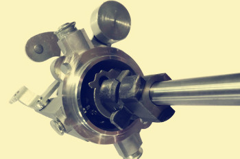 汽車自動變速箱零件維修時如何分解？